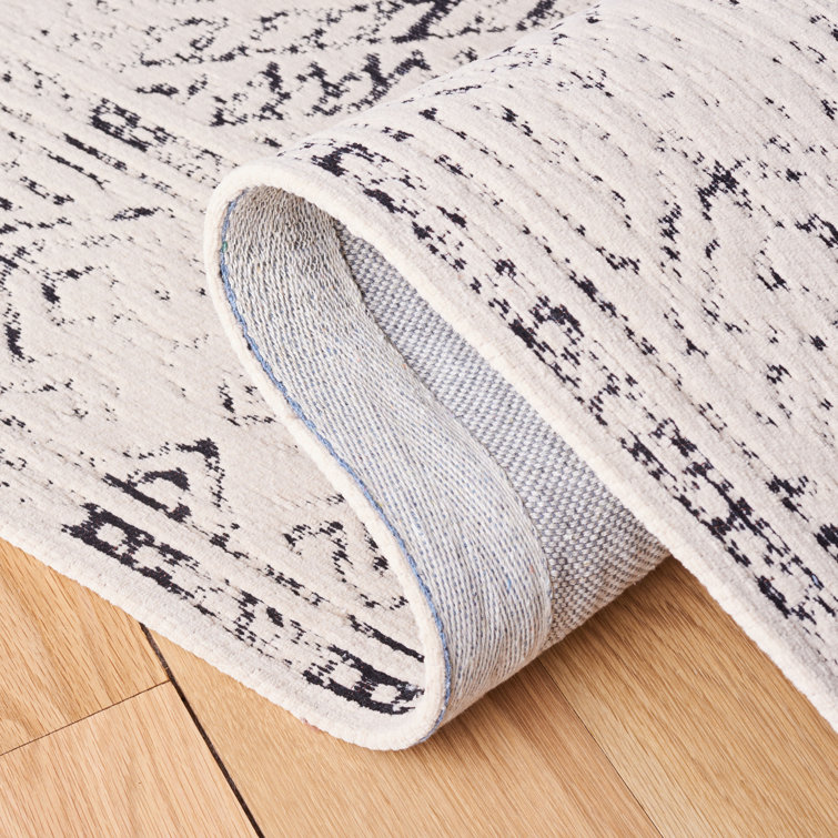 Foundry Select Melbourne Flatweave Geometric Rug Wayfair Canada